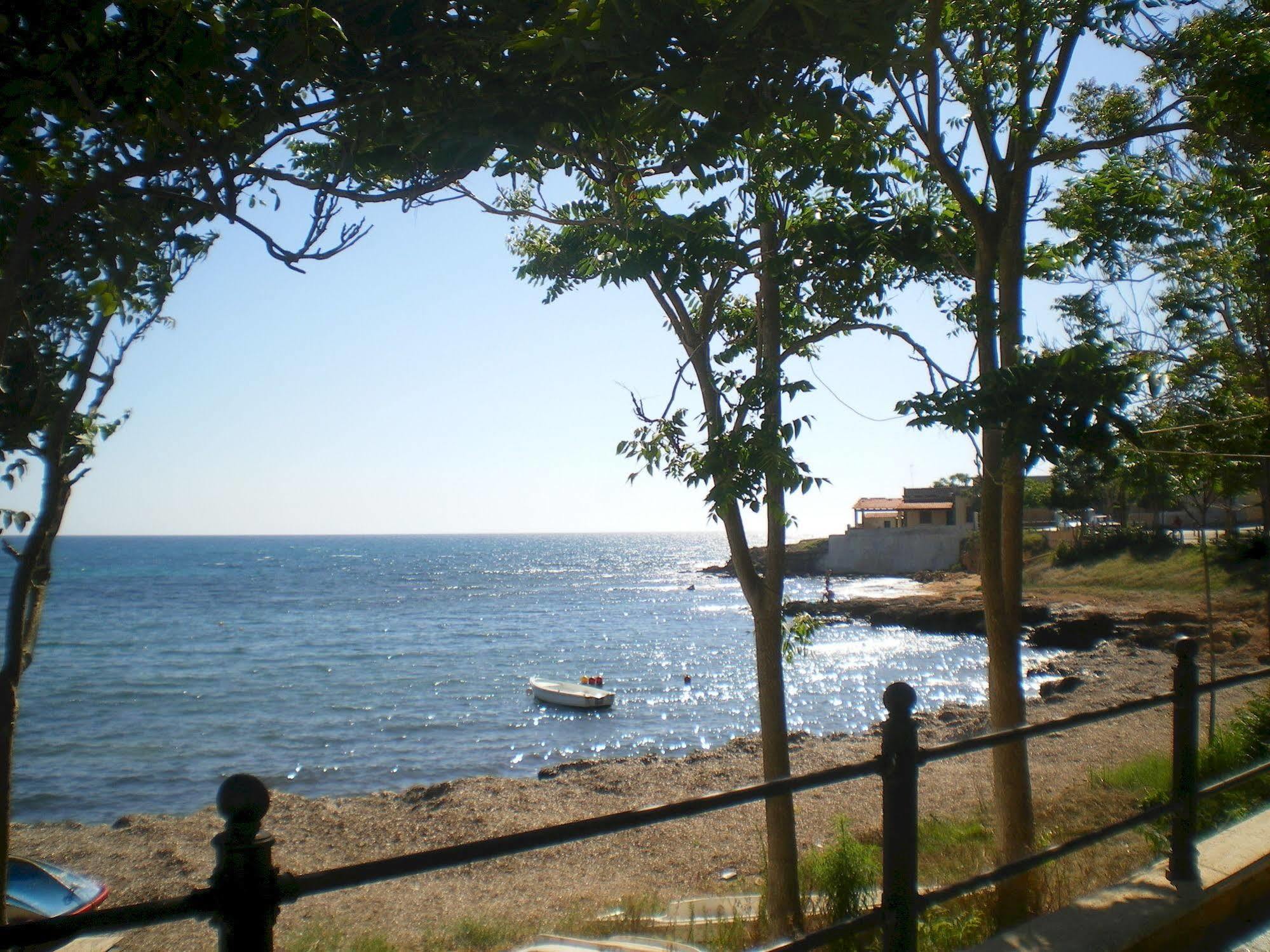 B&B Da Mati Кампобело ди Мазара Екстериор снимка